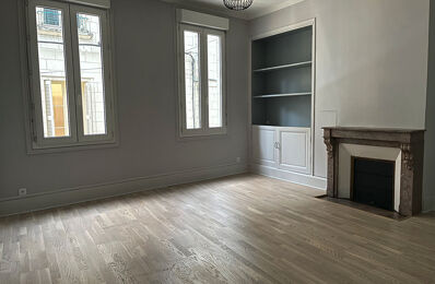 appartement 5 pièces 150 m2 à louer à Châtellerault (86100)