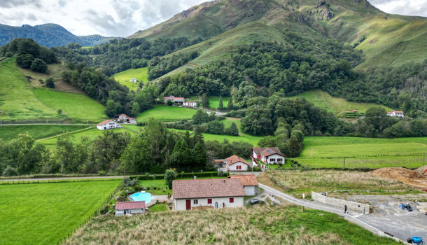 Terrain  à vendre Saint-Jean-Pied-de-Port 64220