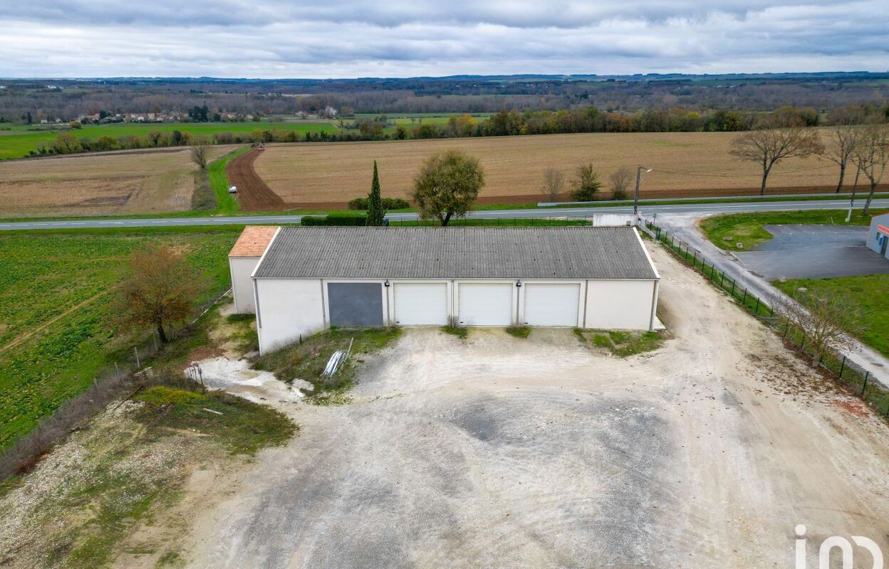 immeuble  pièces 850 m2 à vendre à Mansle (16230)