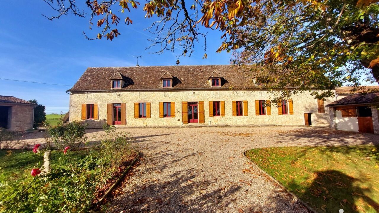 maison 5 pièces 172 m2 à vendre à Saint-Méard-de-Gurçon (24610)