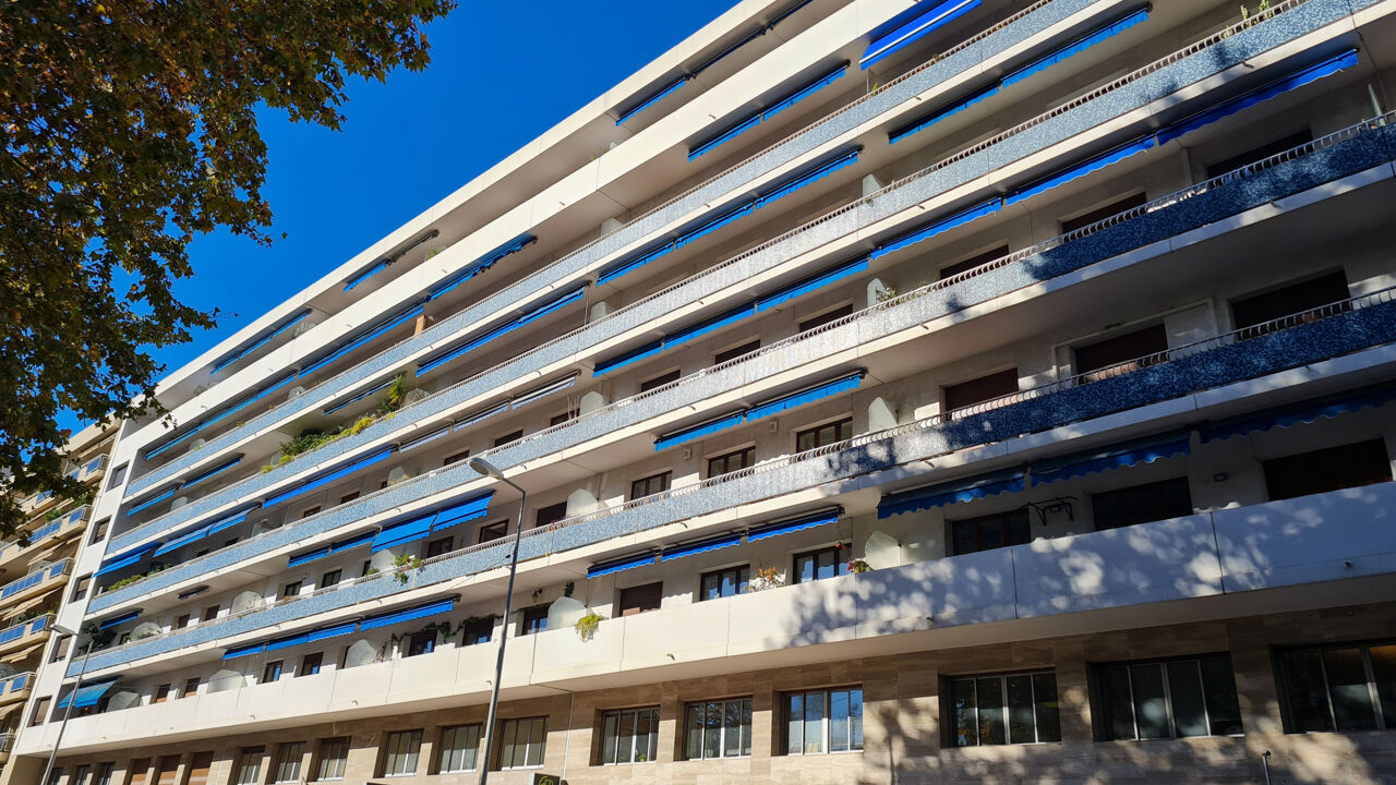 appartement 3 pièces 84 m2 à vendre à Toulon (83000)