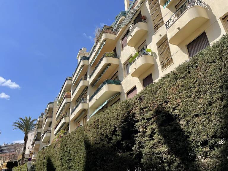 2 pièces - Balcon - ensoleillé — photo 1