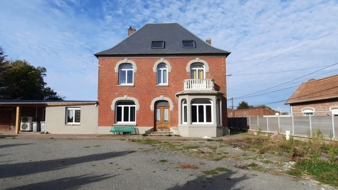 maison 16 pièces 436 m2 à vendre à Saint-Quentin (02100)