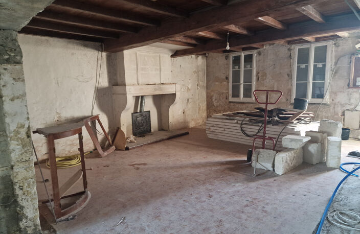 Vente maison  255 m² Saint-Georges-des-Coteaux (17810) — photo 2