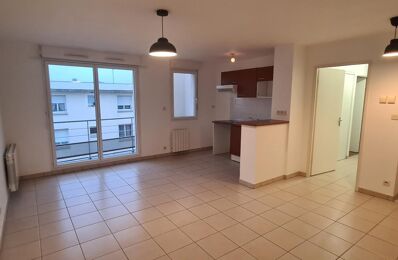location appartement 640 € CC /mois à proximité de Buxerolles (86180)