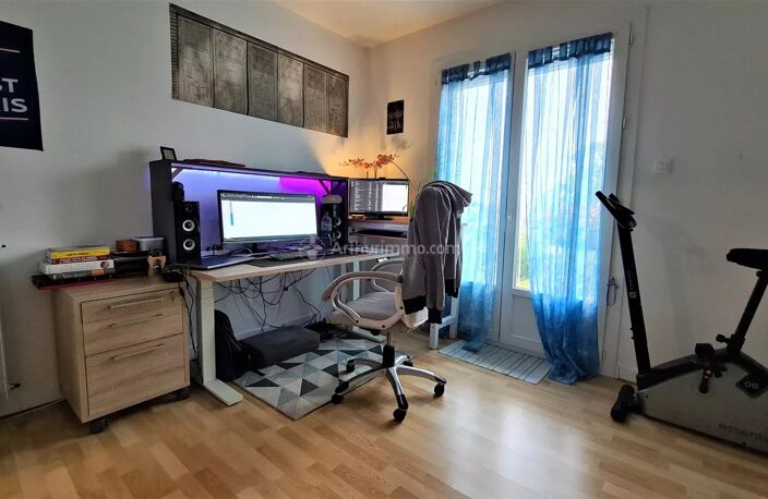 Albi Avenue Gambetta. Appartement T3 — photo 5
