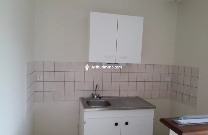 VILLAINES LA JUHEL - Appartement T3 au 2ème étage — photo 5