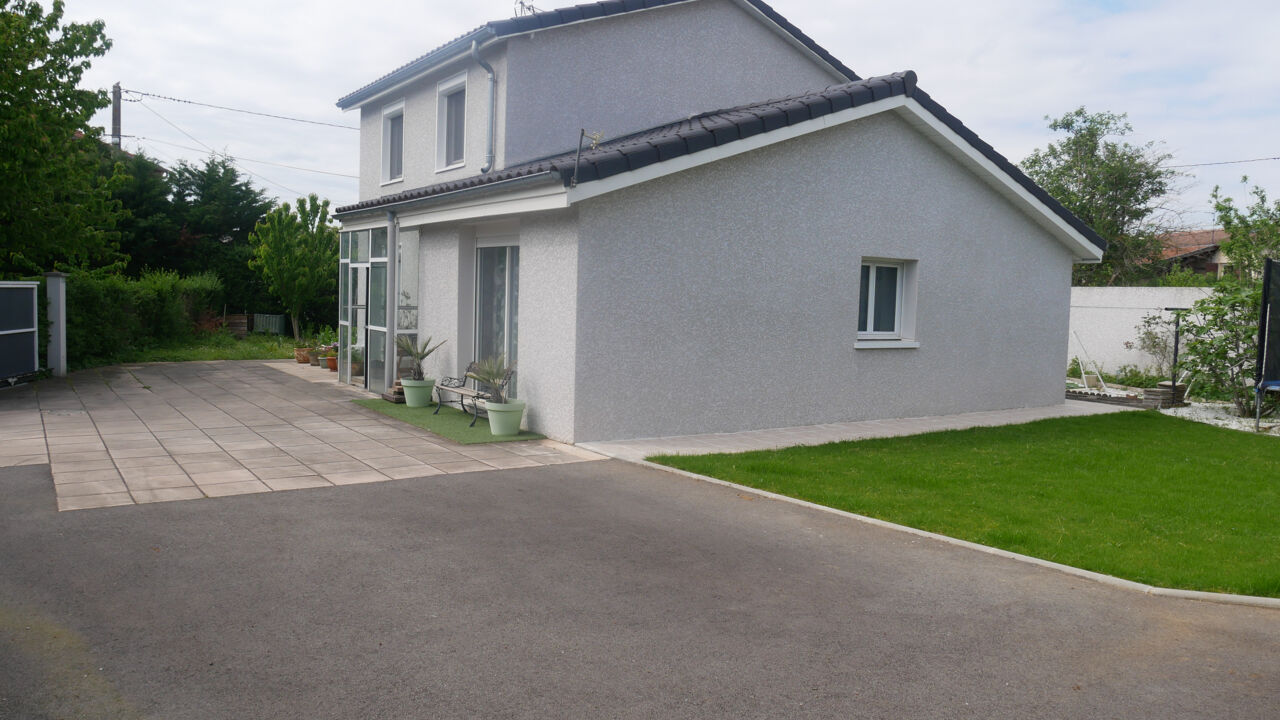 maison 5 pièces 130 m2 à vendre à Corbas (69960)