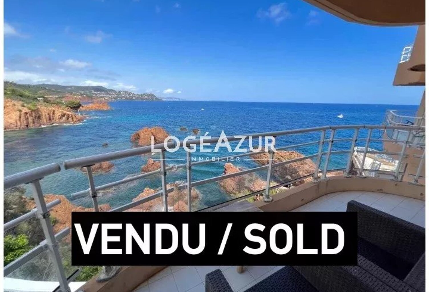 VENTE APPARTEMENT - LE TRAYAS - SAINT RAPHAEL — photo 1