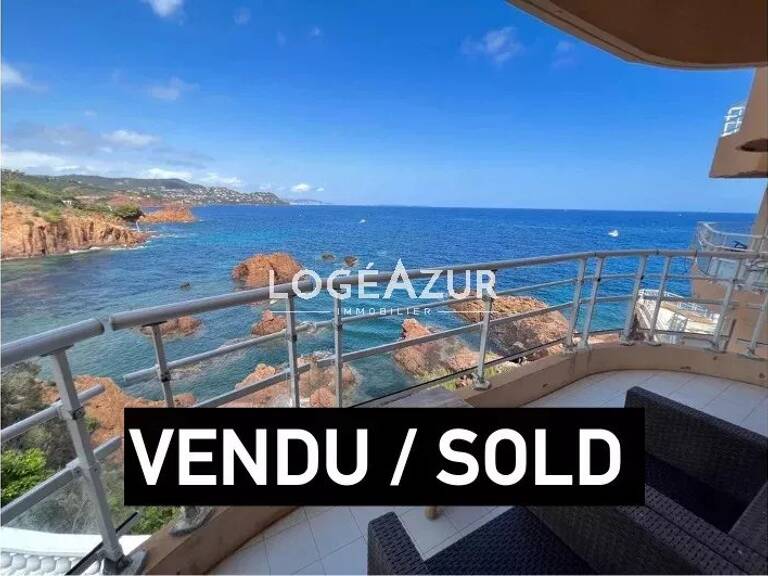 VENTE APPARTEMENT - LE TRAYAS - SAINT RAPHAEL — photo 1