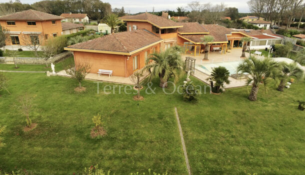 Villa / Maison 15 pièces  à vendre Saint-Martin-de-Seignanx 40390
