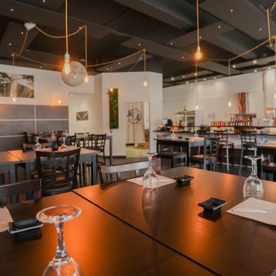 Commerce  244444 €