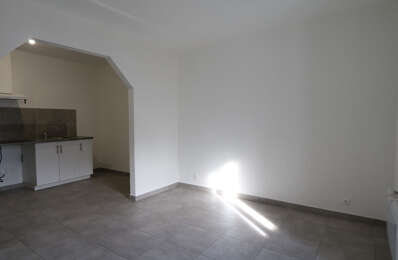 location appartement 650 € CC /mois à proximité de Santa-Maria-Di-Lota (20200)
