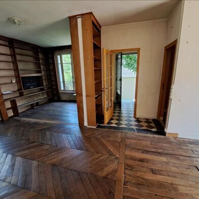 Maison 8 pièces 151 m²