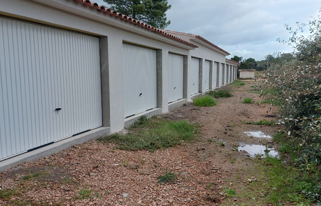garage  pièces 24 m2 à vendre à Lecci (20137)