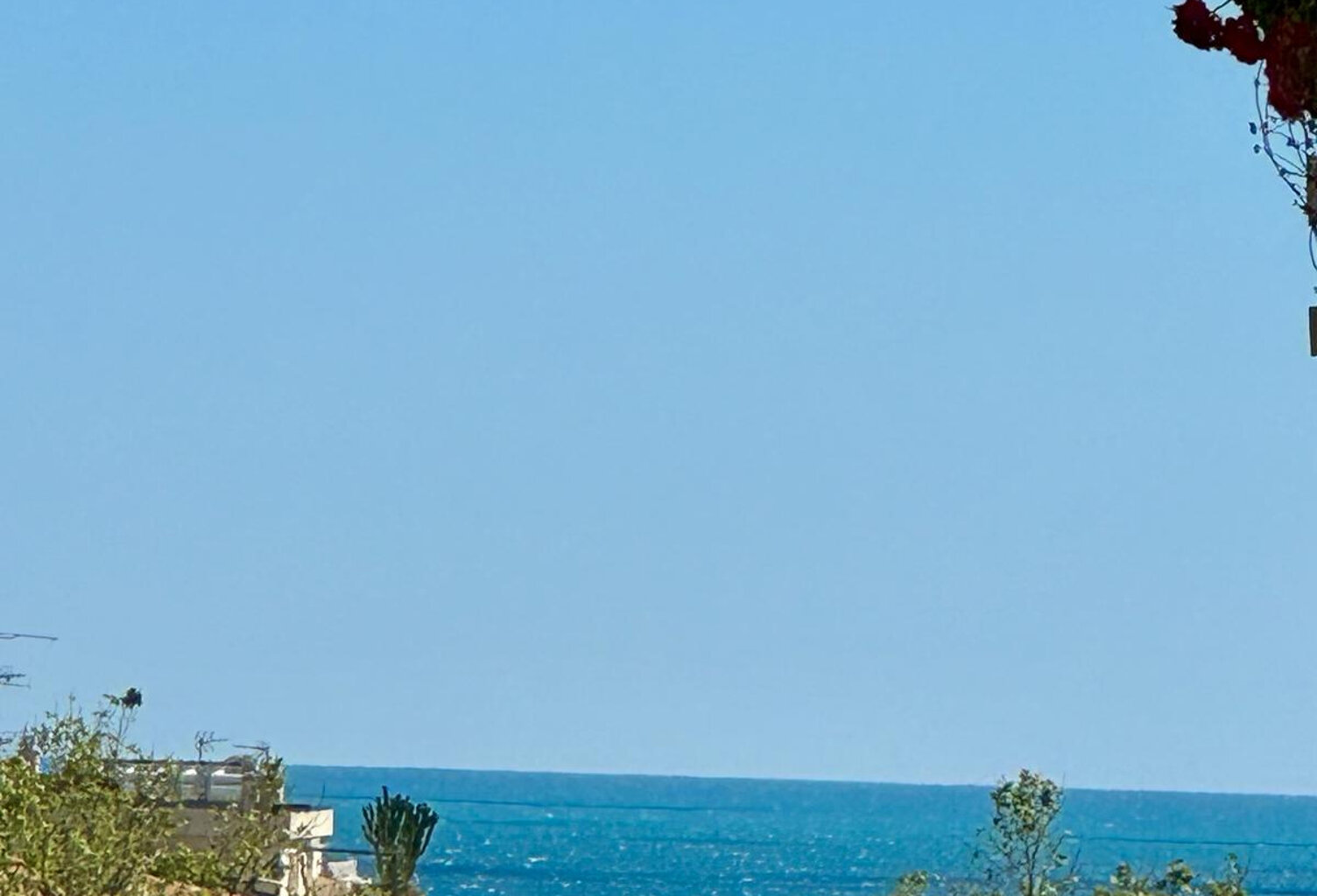 CANNES ANGLE PETIT JUAS T3/T4 DE 97M2 SUD OUEST TERRASSES 19 — photo 1
