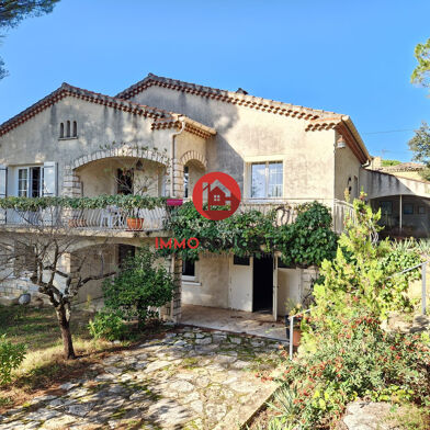 Maison 7 pièces 299000 €