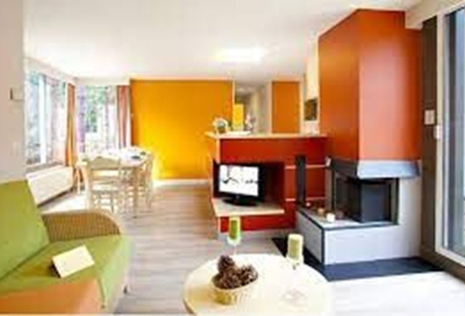 Villa - 84m ² — photo 1