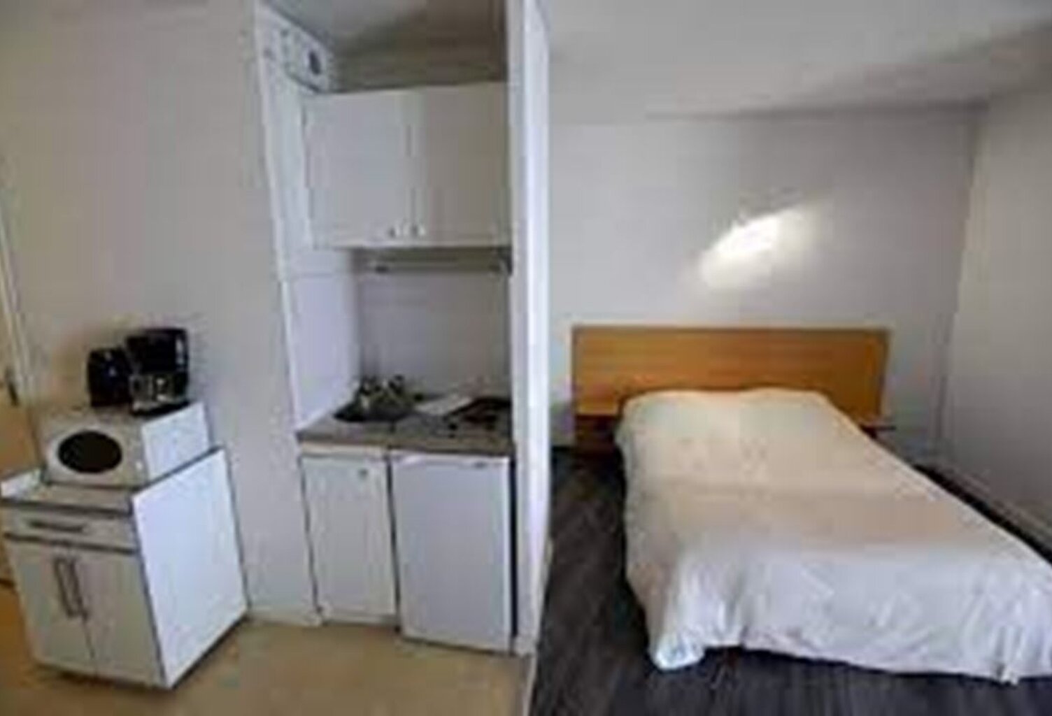 T2 - 28m ² — photo 1