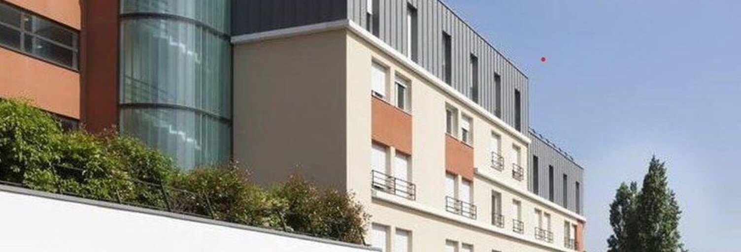 Appartement 1 Pièce 20 m² à vendre à Saint-Cyr-l'École (78210)