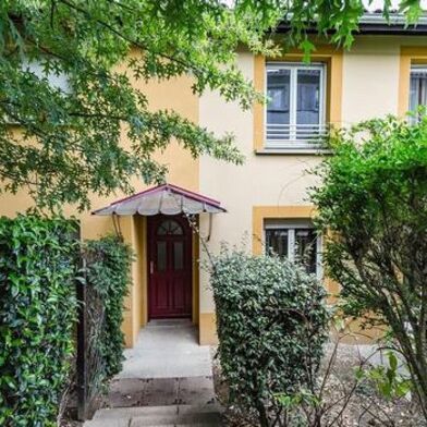 Appartement 3 pièces 92300 €