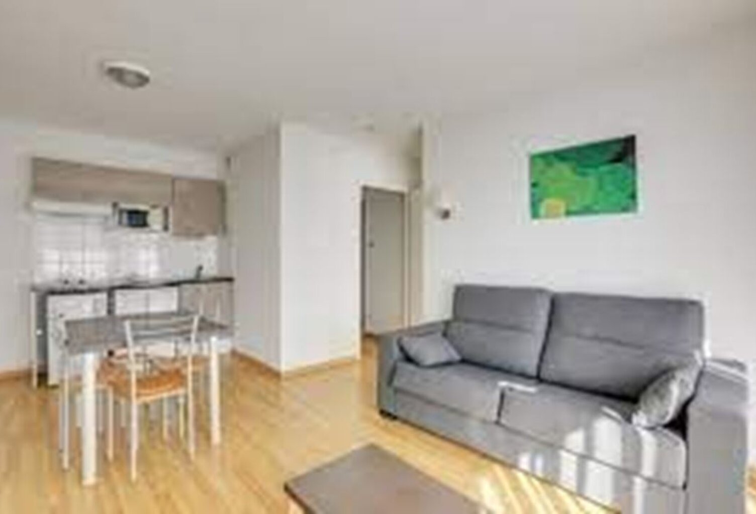 Studio - 27m ² — photo 1