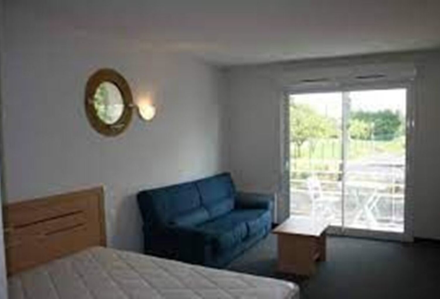 Studio - 27m ² — photo 1