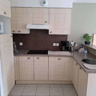 Appartement 3 pièces 126000 €