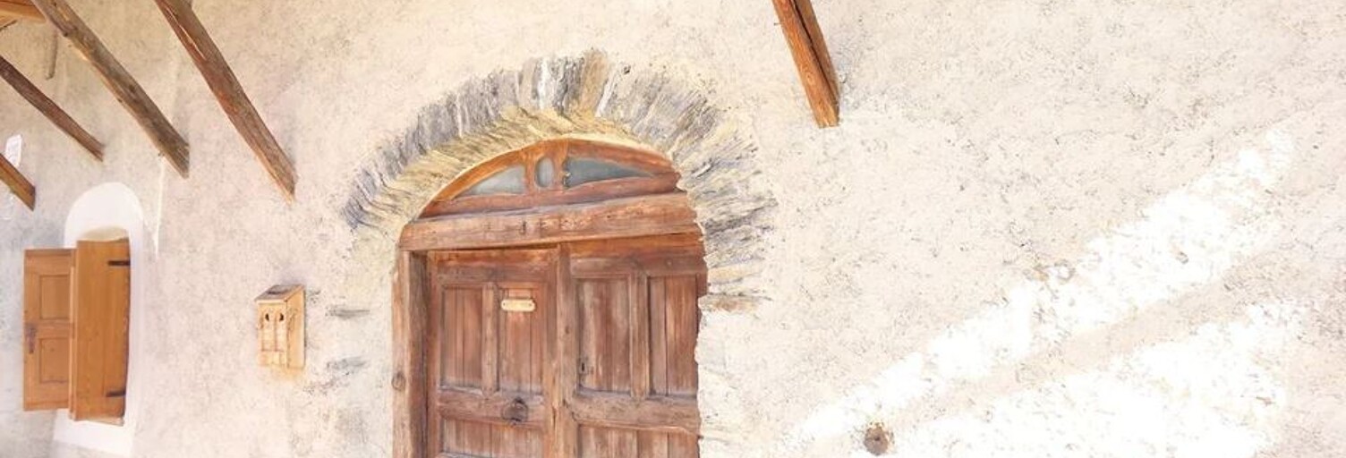 Maison 11 Pièces 350 m² à vendre à Saint-Véran (05350)