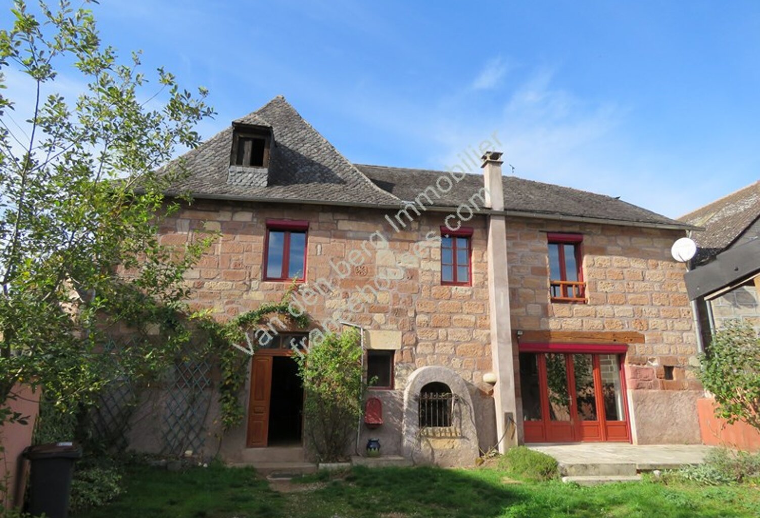 Maison — photo 1