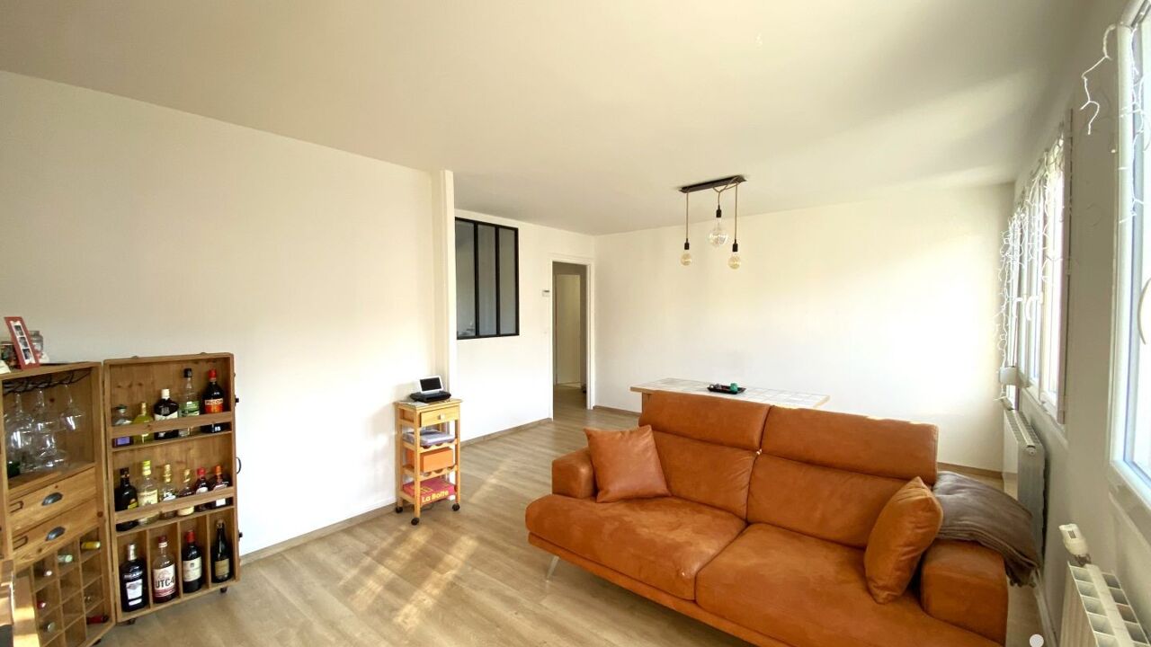 appartement 4 pièces 65 m2 à vendre à Maromme (76150)