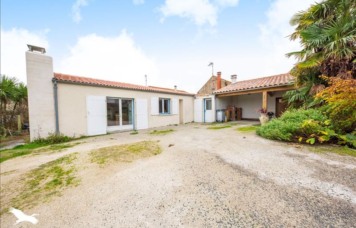 maison 4 pièces 145 m2 à vendre à Saint-Just-Luzac (17320)