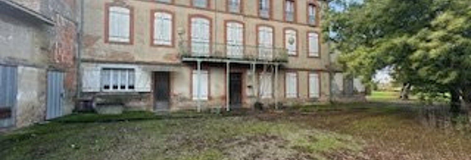 Maison 7 Pièces 300 m² à vendre à Castelsarrasin (82100)