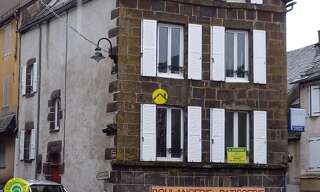 Maison 10 Pièces 150 m² à vendre à Pierrefort (15230)