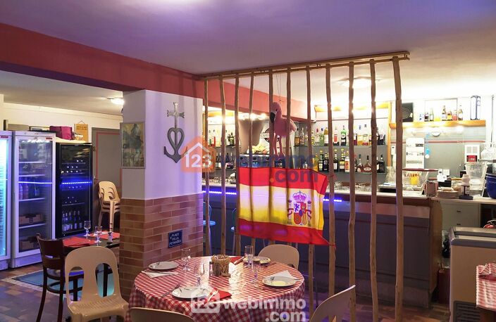 Local - 75m² - Saintes-Maries-de-la-Mer — photo 4