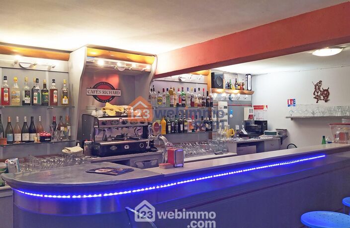 Local - 75m² - Saintes-Maries-de-la-Mer — photo 5