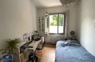 location appartement 355 € CC /mois à proximité de Neuville-de-Poitou (86170)