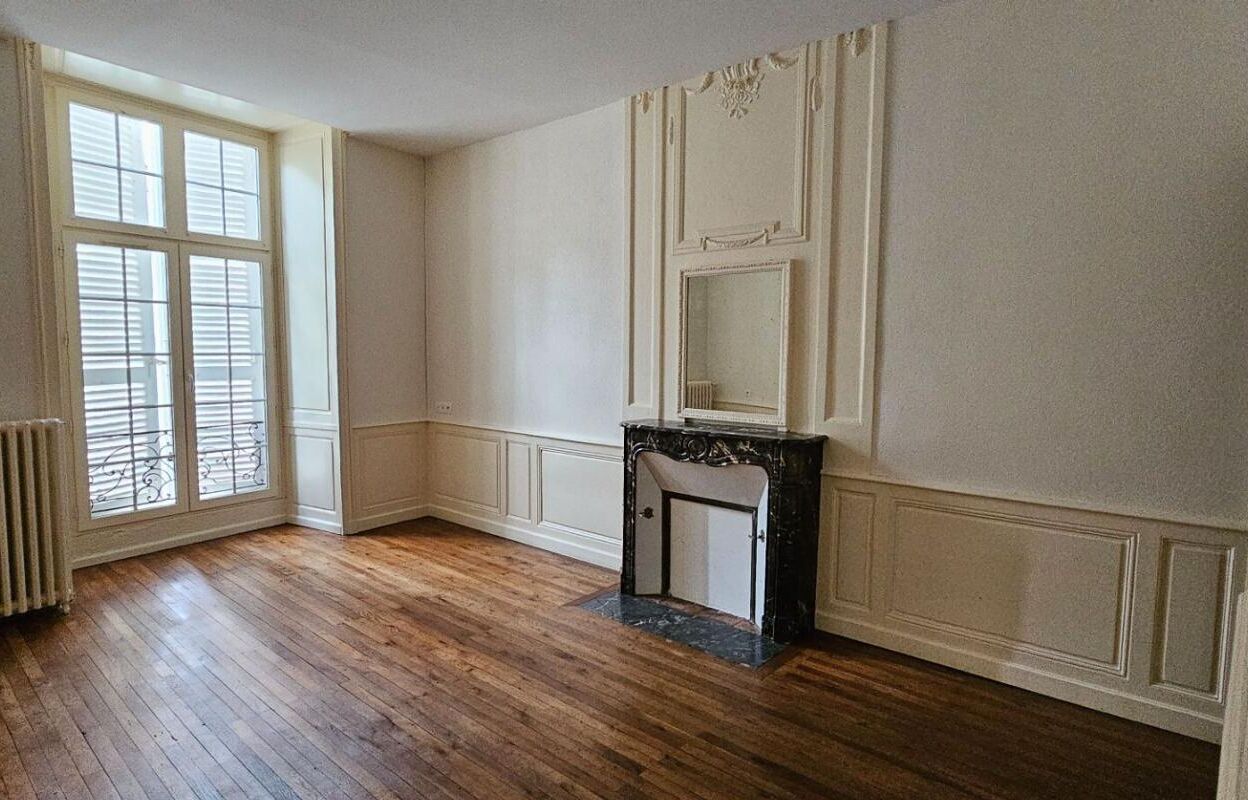 appartement 2 pièces 84 m2 à vendre à Poitiers (86000)