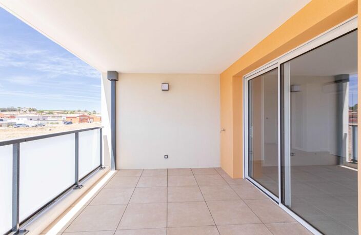 Appartement neuf au 1er étage avec parking — photo 2
