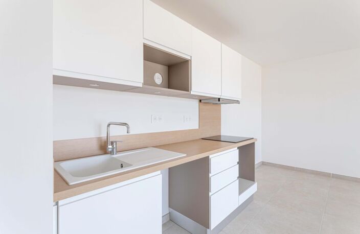 Appartement neuf au 1er étage avec parking — photo 3