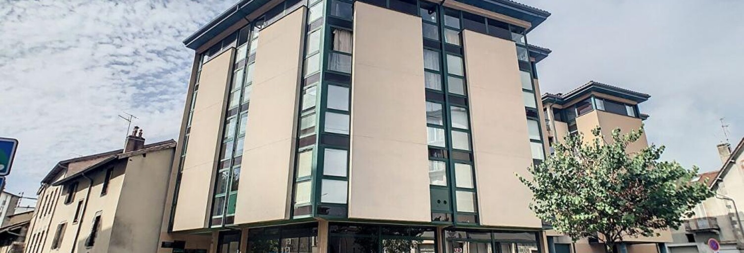 Commerce   m² à vendre à Aurillac (15000)