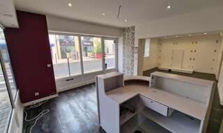 Commerce  80 m² à vendre à Saint-Genis-Pouilly (01630)