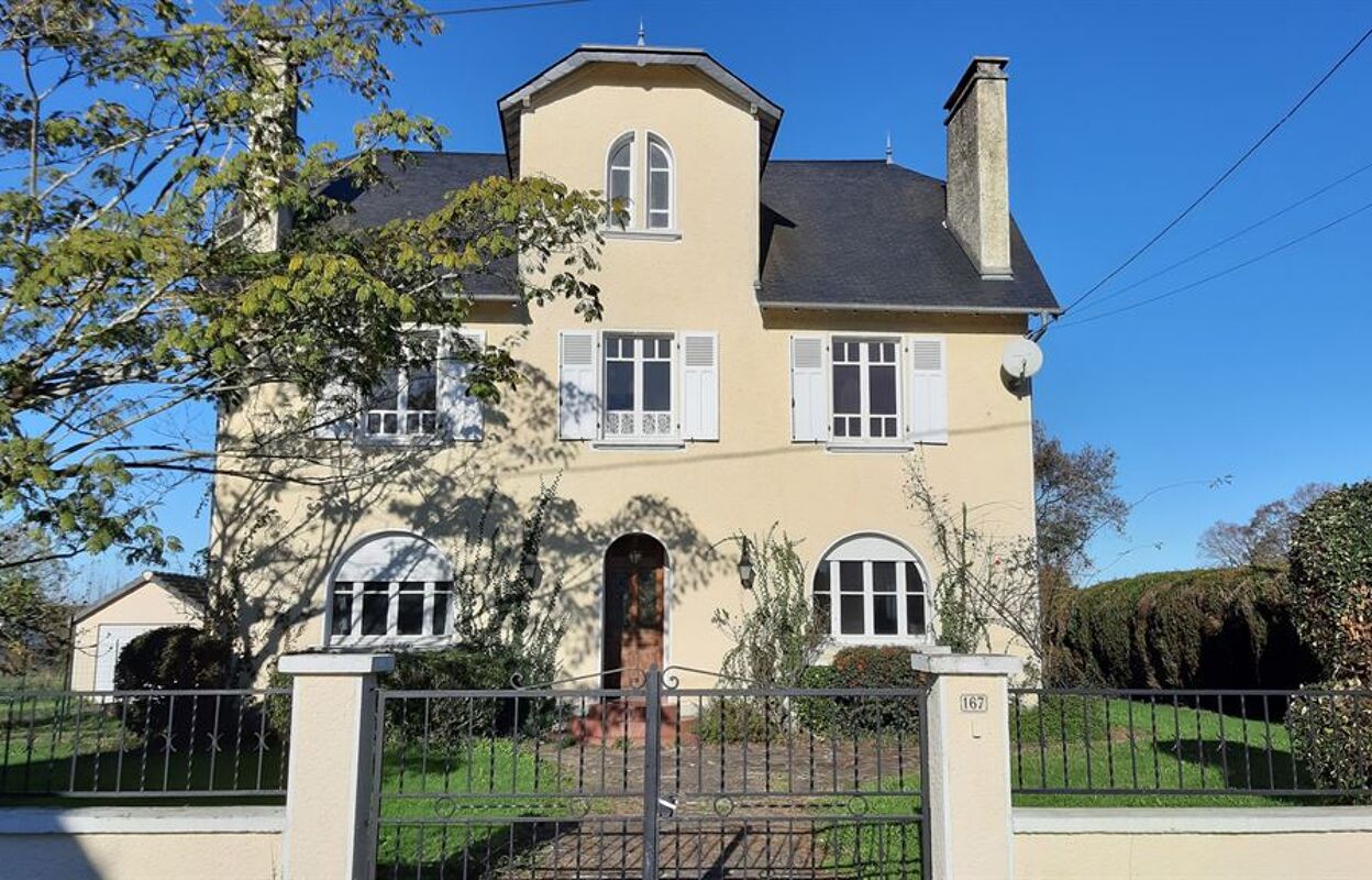 maison 7 pièces 188 m2 à vendre à Buros (64160)