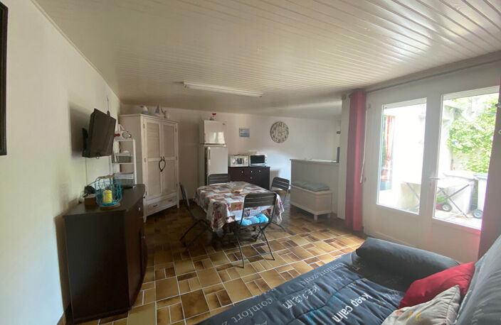 Centre village — photo 2