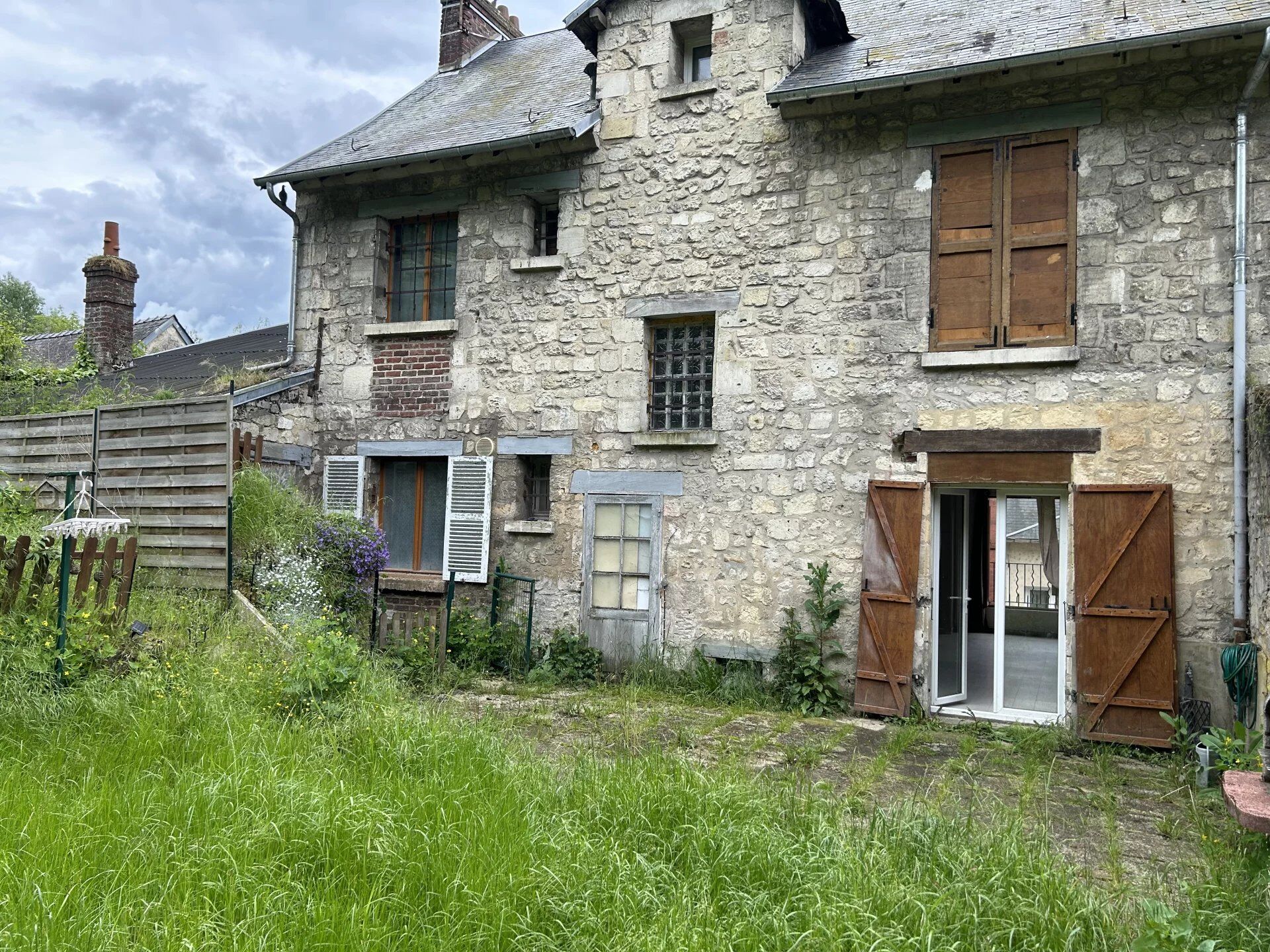 Maison 6 pièces 142 m² · à Villers-Cotterêts · 142 m² · 130 000 €