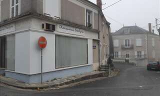 Immeuble   m² à vendre à Châtillon-sur-Indre (36700)