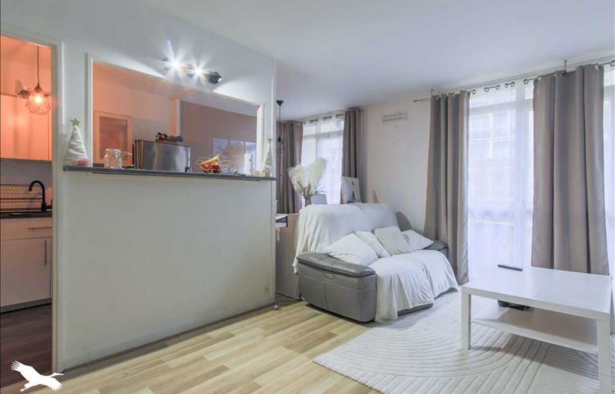 appartement 2 pièces 45 m2 à vendre à Plaisir (78370)