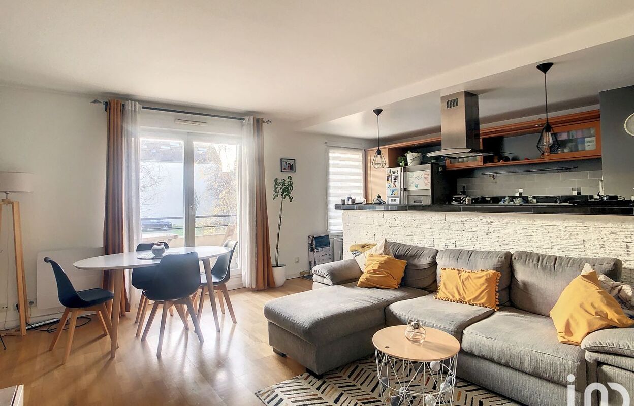 appartement 3 pièces 61 m2 à vendre à Villeneuve-le-Roi (94290)