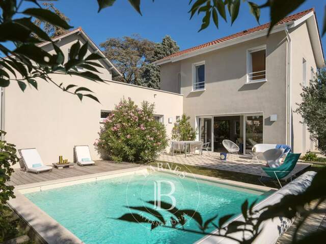 LYON 5 - Point du jour - Maison - Terrain 550 m² - 3 chambres - Bureau - Piscine — photo du bien