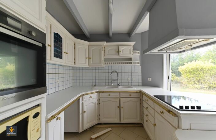 Maison en pierre de type longère 206 m² à MARIGNY — photo 4